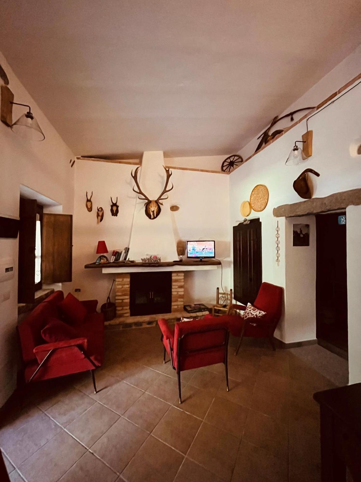 Ovostolai Cottage Фонни Экстерьер фото